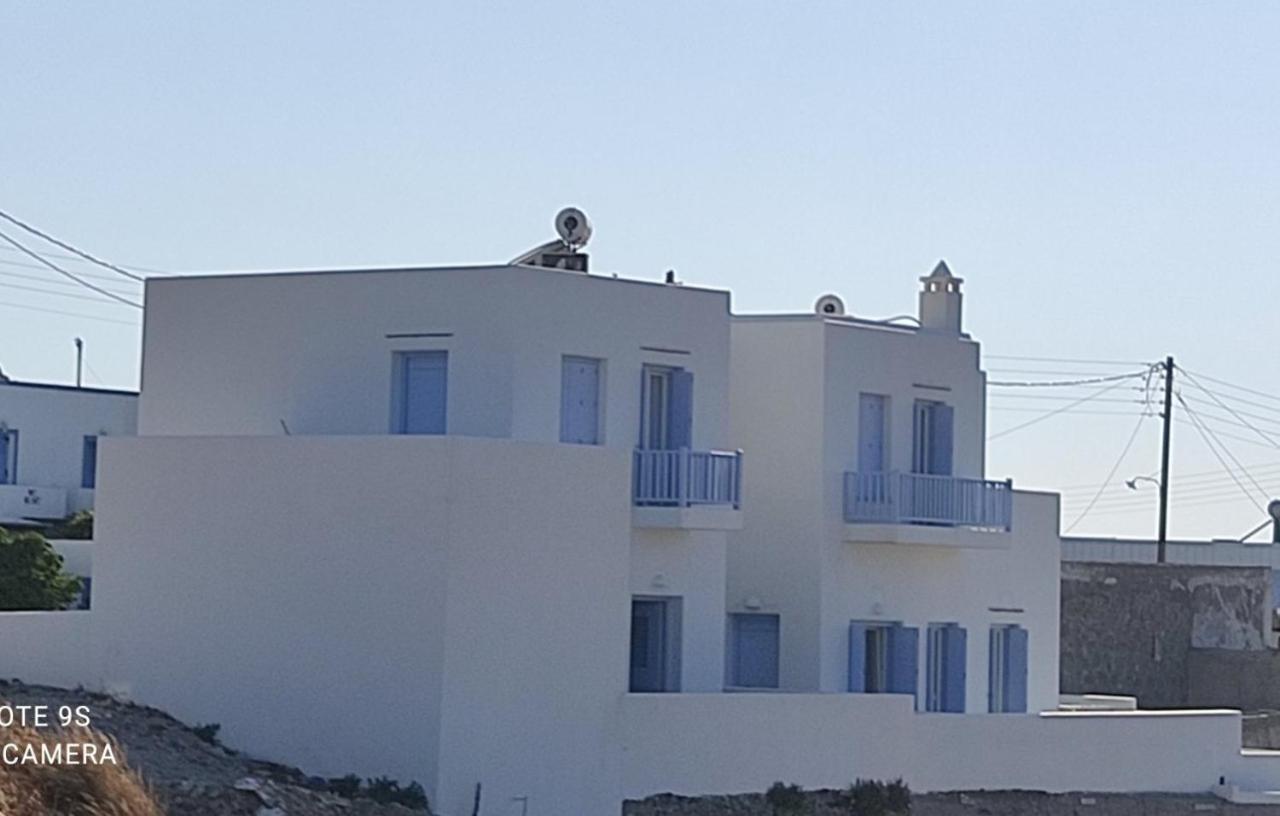 Stilvi Milos Plaka  المظهر الخارجي الصورة